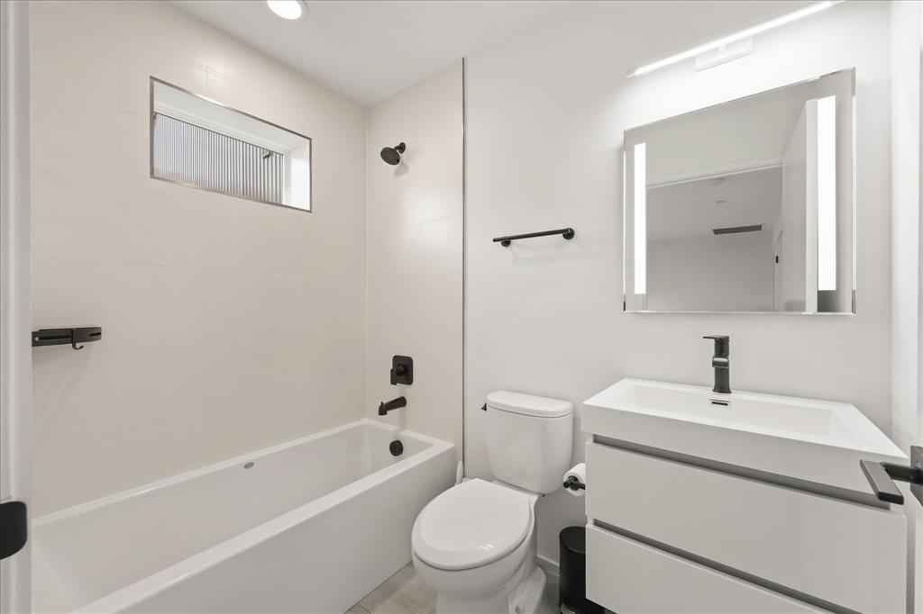 2001 North Prairie Avenue, Unit 106 Dallas, TX 75204 - Photo 24 of 31