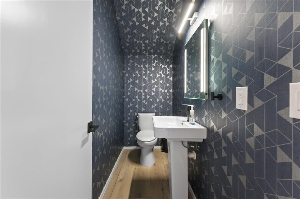 2001 North Prairie Avenue, Unit 106 Dallas, TX 75204 - Photo 9 of 31