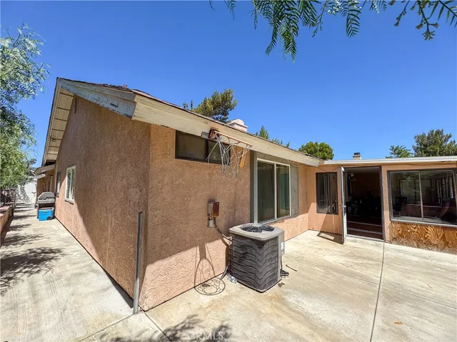 $460,000 | 36648 Spanish Broom Drive, Palmdale, CA 93550