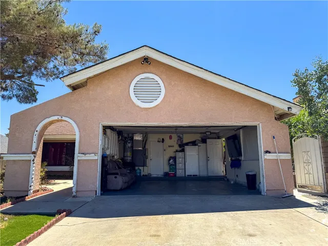 $460,000 | 36648 Spanish Broom Drive, Palmdale, CA 93550