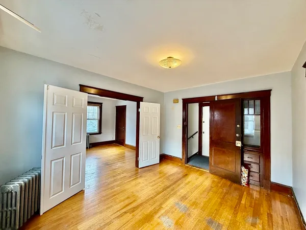$1,980 | 162 South Street, Unit 2R, Quincy, MA 02169