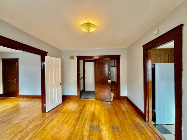 $1,980 | 162 South Street, Unit 2R, Quincy, MA 02169