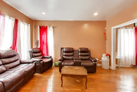 $189,999 | 8822 South Ada Street, Chicago, IL 60620
