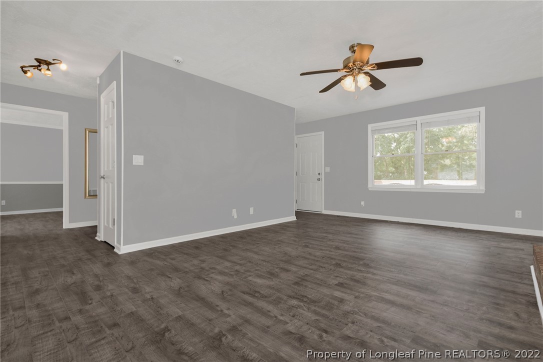 7494 Fairpoint Road Fayetteville, NC 28314 - Photo 9 of 33 Gallery Image 9