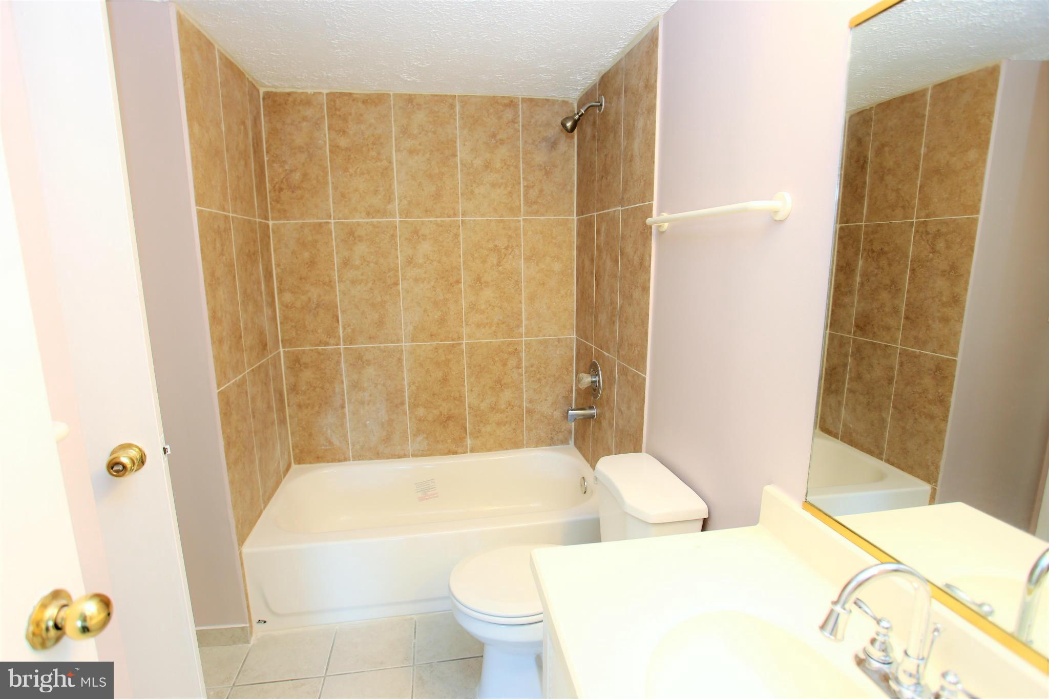 12529 Cross Ridge Way Germantown, MD 20874 - Photo 18 of 22 Bath