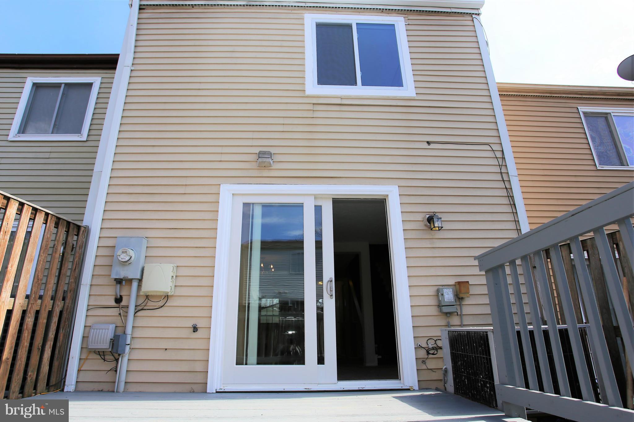 12529 Cross Ridge Way Germantown, MD 20874 - Photo 9 of 22 Exterior (General)