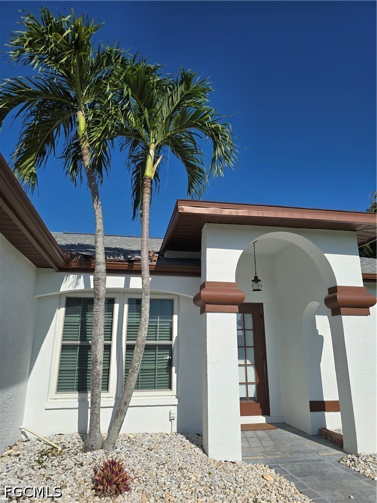 2136 Southeast 8th Avenue Cape Coral, FL 33990 - Photo 5 of 27