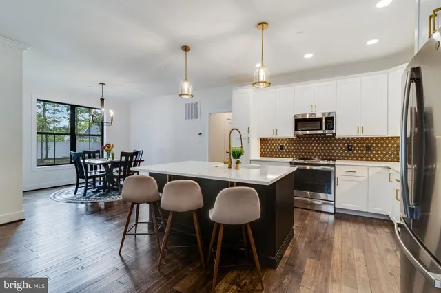 $3,200 | 12190 Potomac View Drive, Newburg, MD 20664