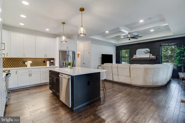 $3,200 | 12190 Potomac View Drive, Newburg, MD 20664