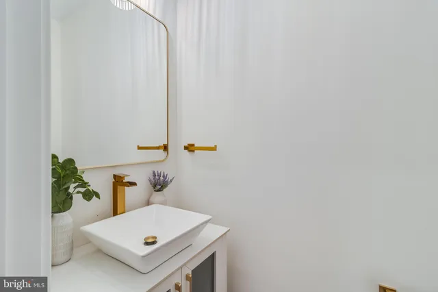 $3,200 | 12190 Potomac View Drive, Newburg, MD 20664