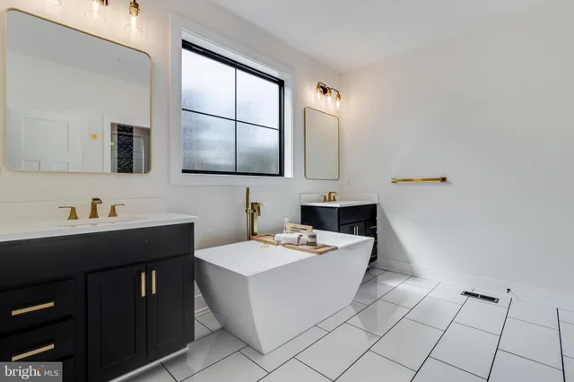 $3,200 | 12190 Potomac View Drive, Newburg, MD 20664