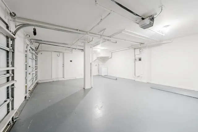 a view of a garage room