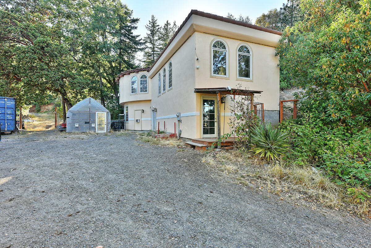 1650 Neil Creek Road Ashland, OR 97520 - Photo 1 of 48 DSC_0373.jpg.1