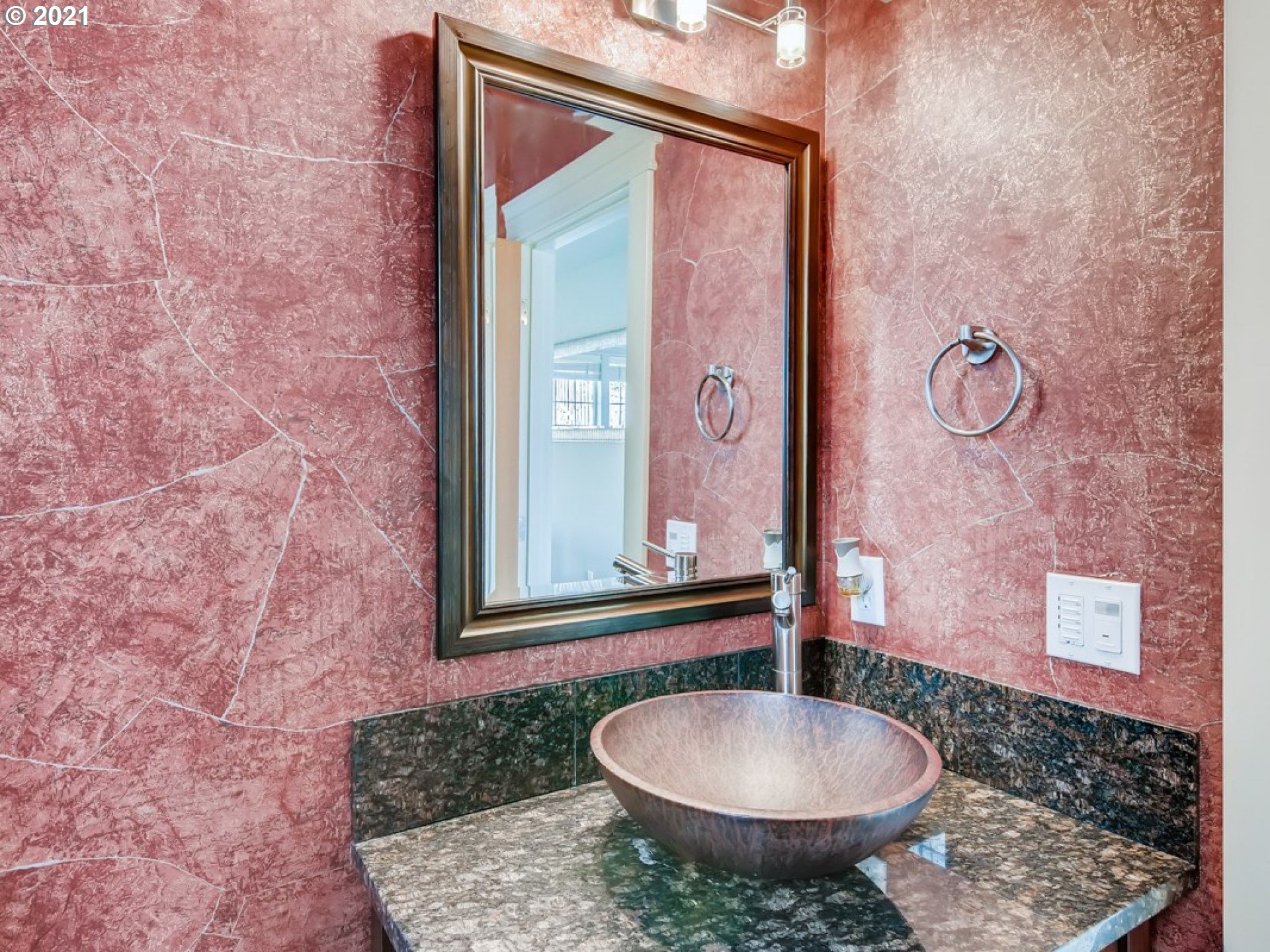 2379 Southwest Border Way Gresham, OR 97080 - Photo 24 of 31 Gallery Image 24