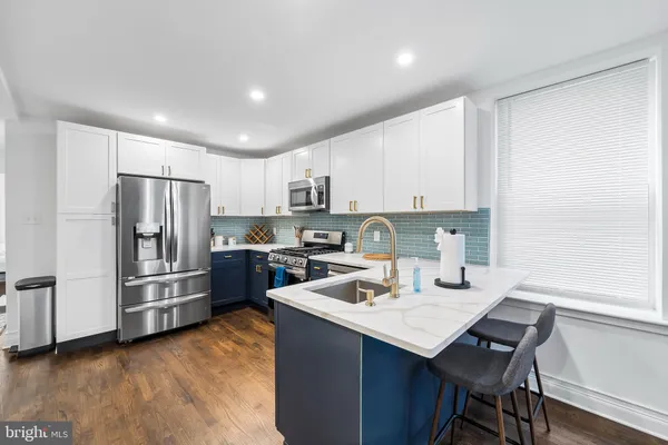 $449,900 | 609 North 17th Street, Unit 1, Philadelphia, PA 19130