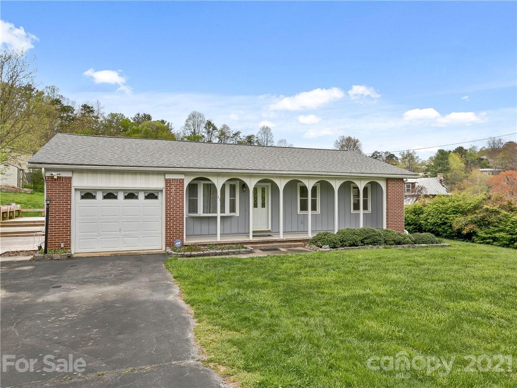 27 Gorman Bridge Road Asheville, NC 28804 - Photo 1 of 28 Gallery Image 1