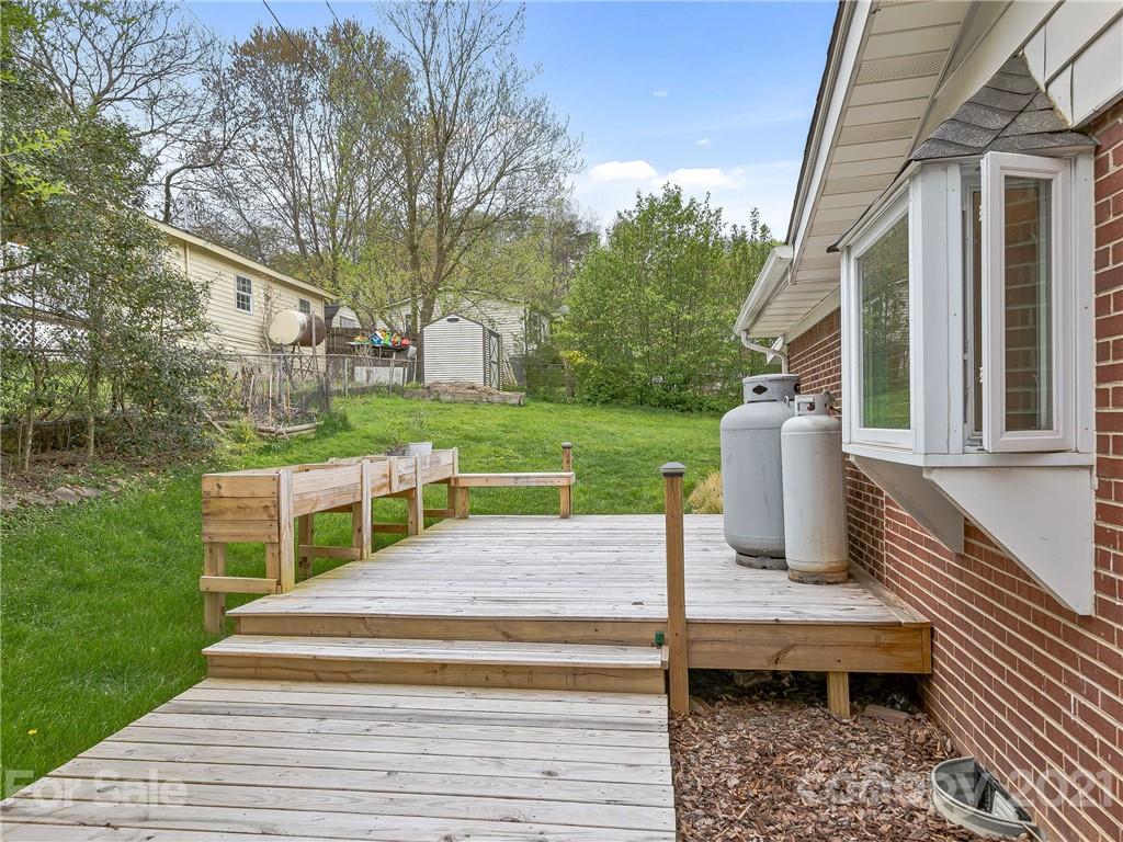 27 Gorman Bridge Road Asheville, NC 28804 - Photo 24 of 28 Gallery Image 24