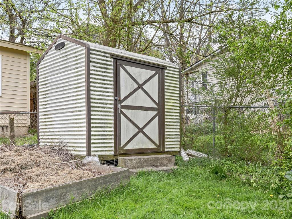 27 Gorman Bridge Road Asheville, NC 28804 - Photo 27 of 28 Gallery Image 27
