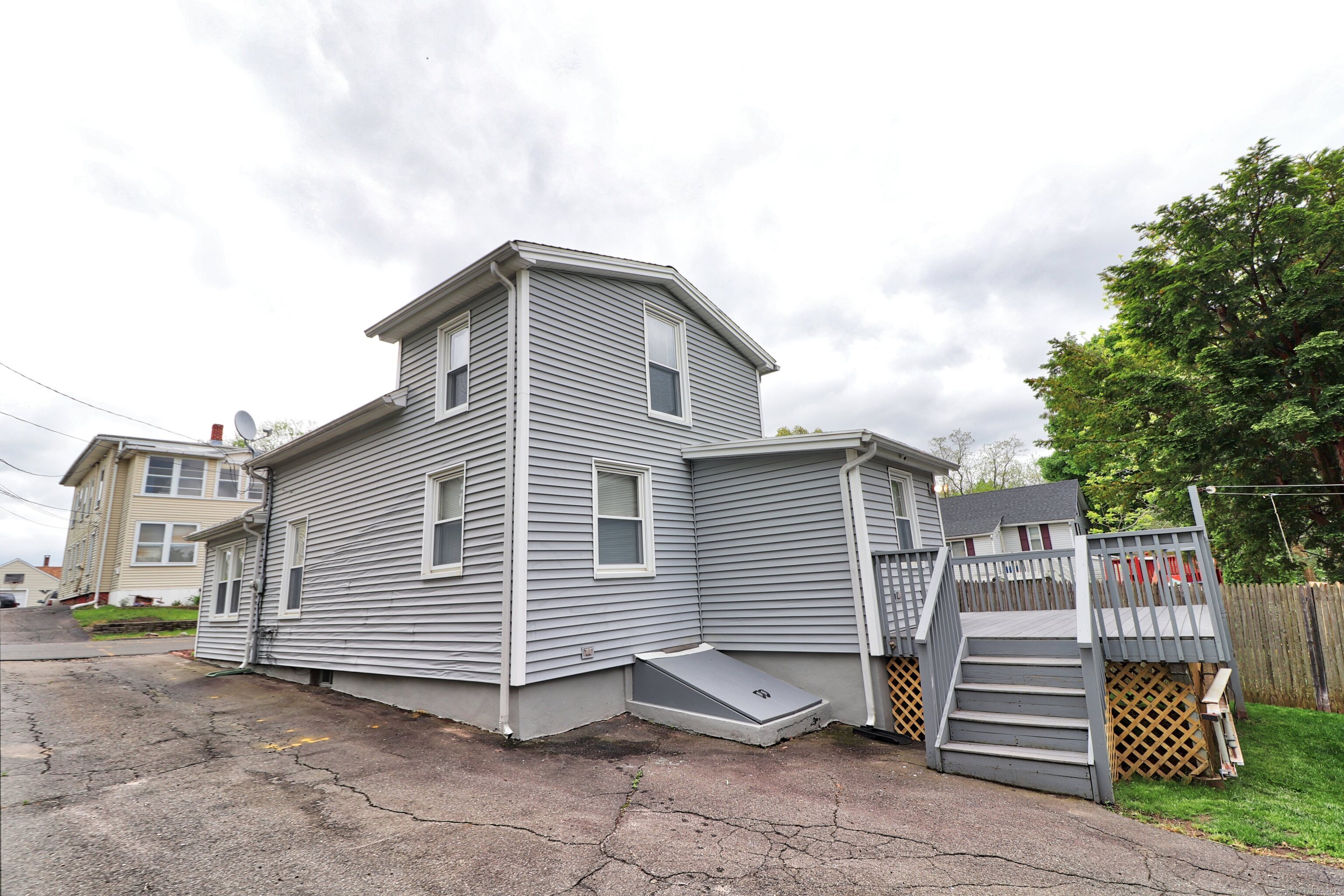 40 Roberts Street Bristol, CT 06010 - Photo 1 of 1