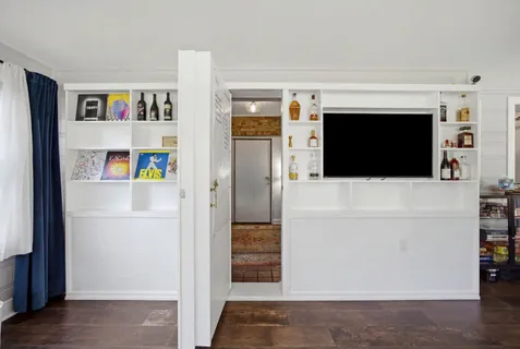 $489,000 | 41 Hamilton Avenue, Elgin, IL 60123