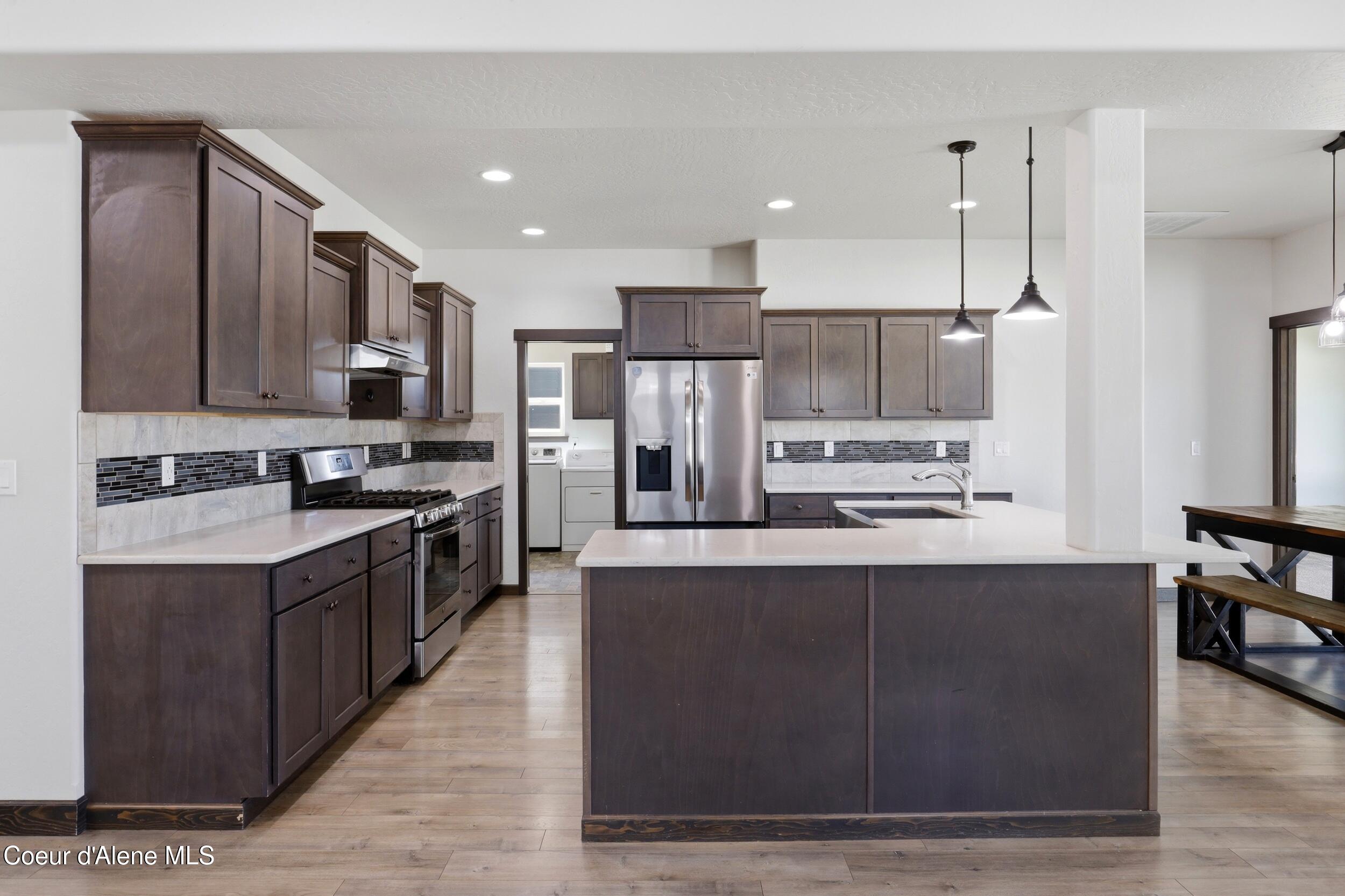 6643 North Gavin Loop Coeur D'Alene, ID 83815 - Photo 8 of 30 Kitchen