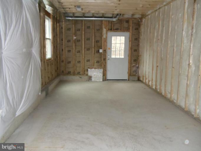 6582 Braddock Road Alexandria, VA 22312 - Photo 24 of 29 Basement #3