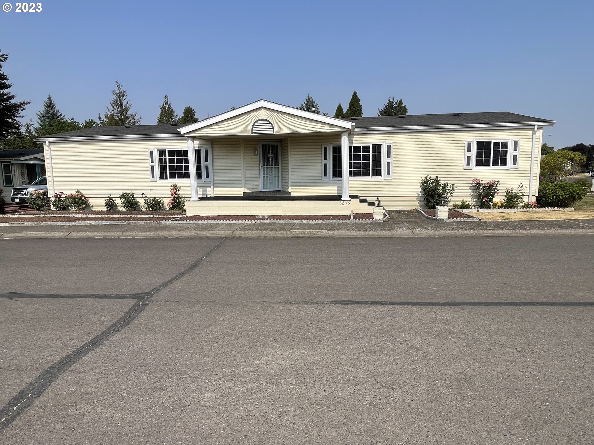 3275 Galena Loop Lebanon, OR 97355 - Photo 2 of 30 Gallery Image 2
