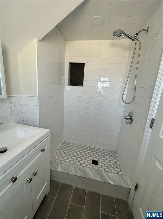 54 Windsor Street, Unit 3 Kearny, NJ 07032 - Photo 5 of 5 a bathroom with a shower