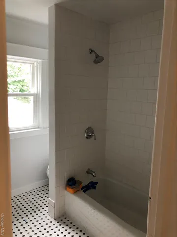 $2,790 | 227 Washington Avenue, Unit 2, Pleasantville, NY 10570