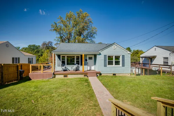 $289,900 | 2549 Bay Street, Bristol, TN 37620