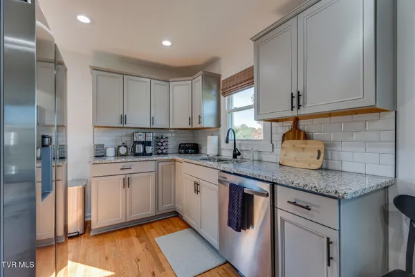 $289,900 | 2549 Bay Street, Bristol, TN 37620
