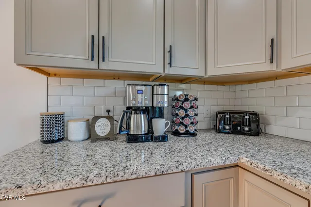 $299,900 | 2549 Bay Street, Bristol, TN 37620