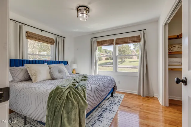 $299,900 | 2549 Bay Street, Bristol, TN 37620