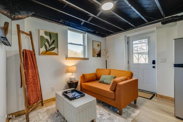 $299,900 | 2549 Bay Street, Bristol, TN 37620