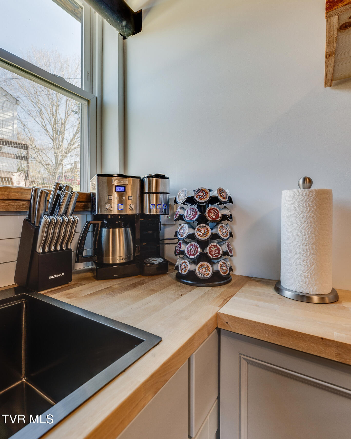 2549 Bay Street Bristol, TN 37620 - Photo 35 of 58 013