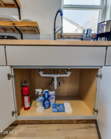 $299,900 | 2549 Bay Street, Bristol, TN 37620