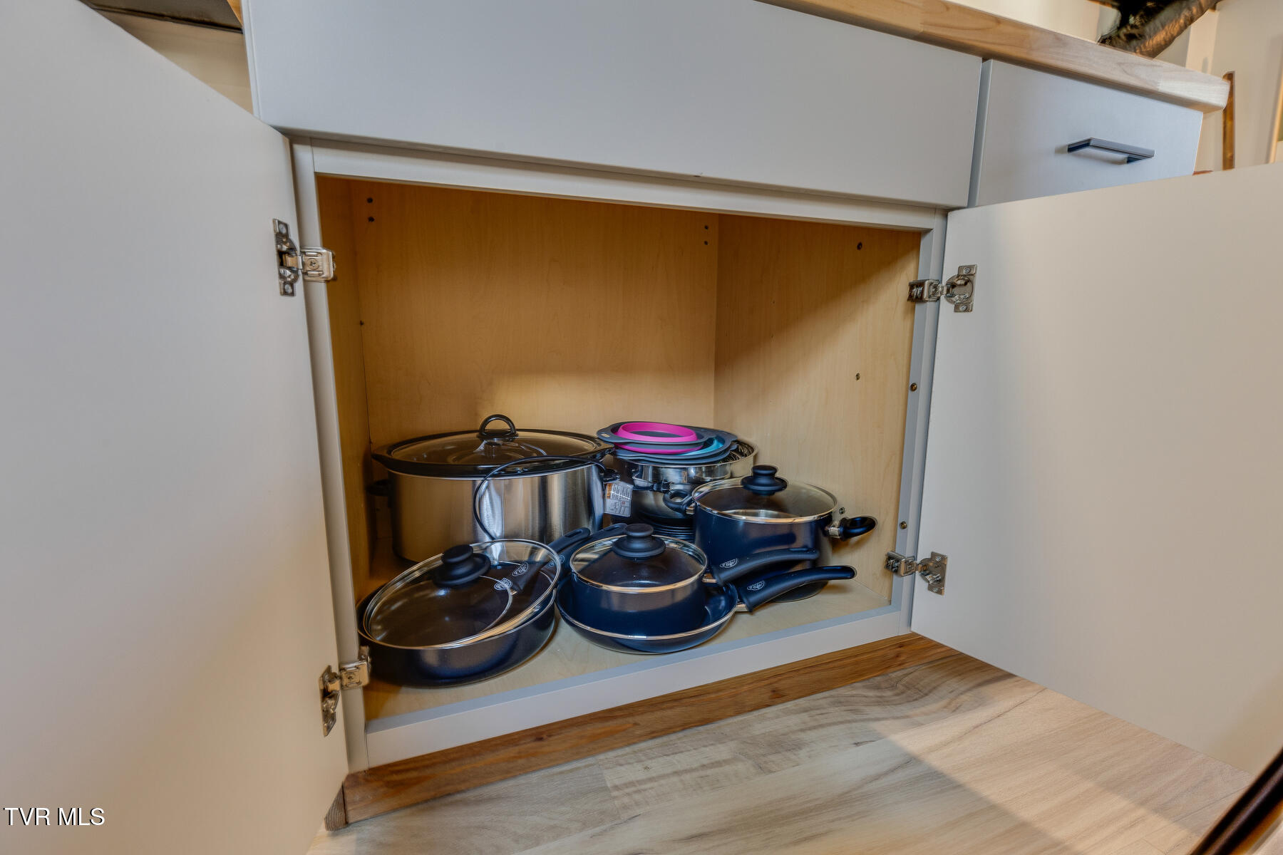 2549 Bay Street Bristol, TN 37620 - Photo 40 of 58 018