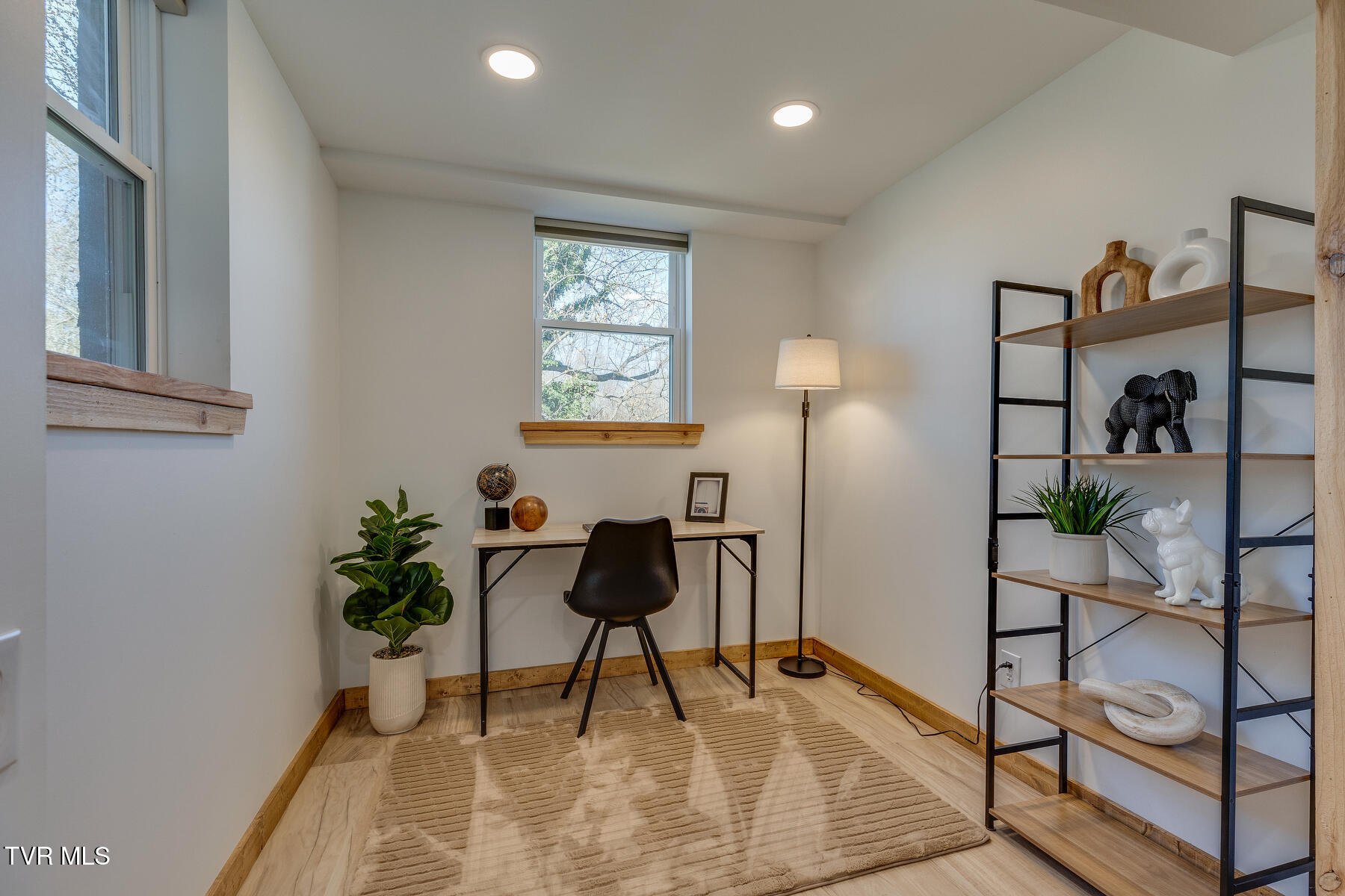 2549 Bay Street Bristol, TN 37620 - Photo 50 of 58 028