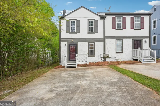 $1,595 | 2049 Charter Lane, Lithonia, GA 30058