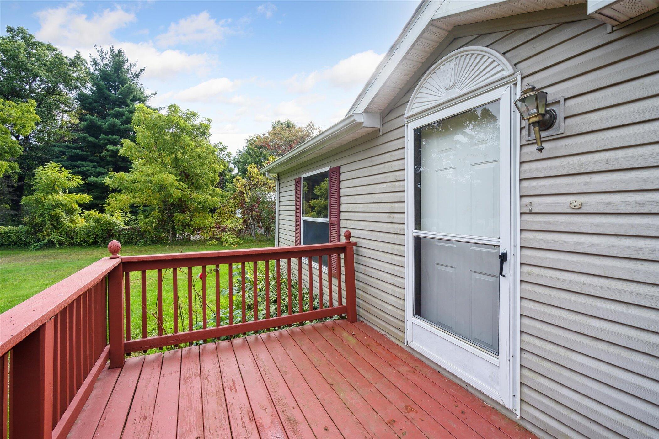 10367 Bunkerhill Road Jackson, MI 49201 - Photo 6 of 40 06-10367-Bunkerhill-Rd-Jackson-MI-49201-