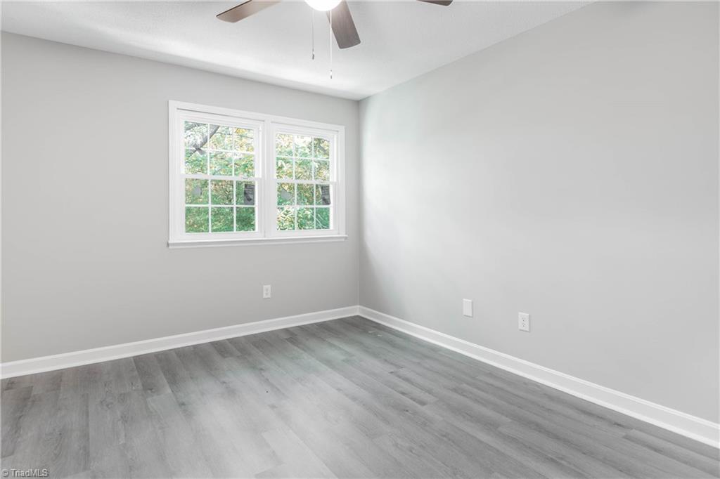 22 Forsyth Street Thomasville, NC 27360 - Photo 15 of 21