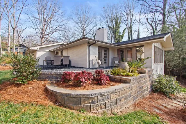 $719,900 | 3526 Edgewood Circle, Gainesville, GA 30506