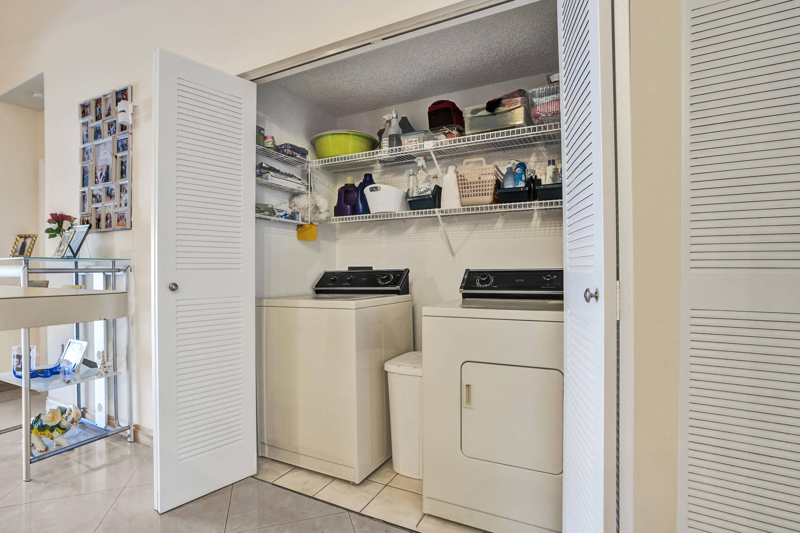 8511 Ardoch Road Hialeah, FL 33016 - Photo 13 of 41 DSC05200