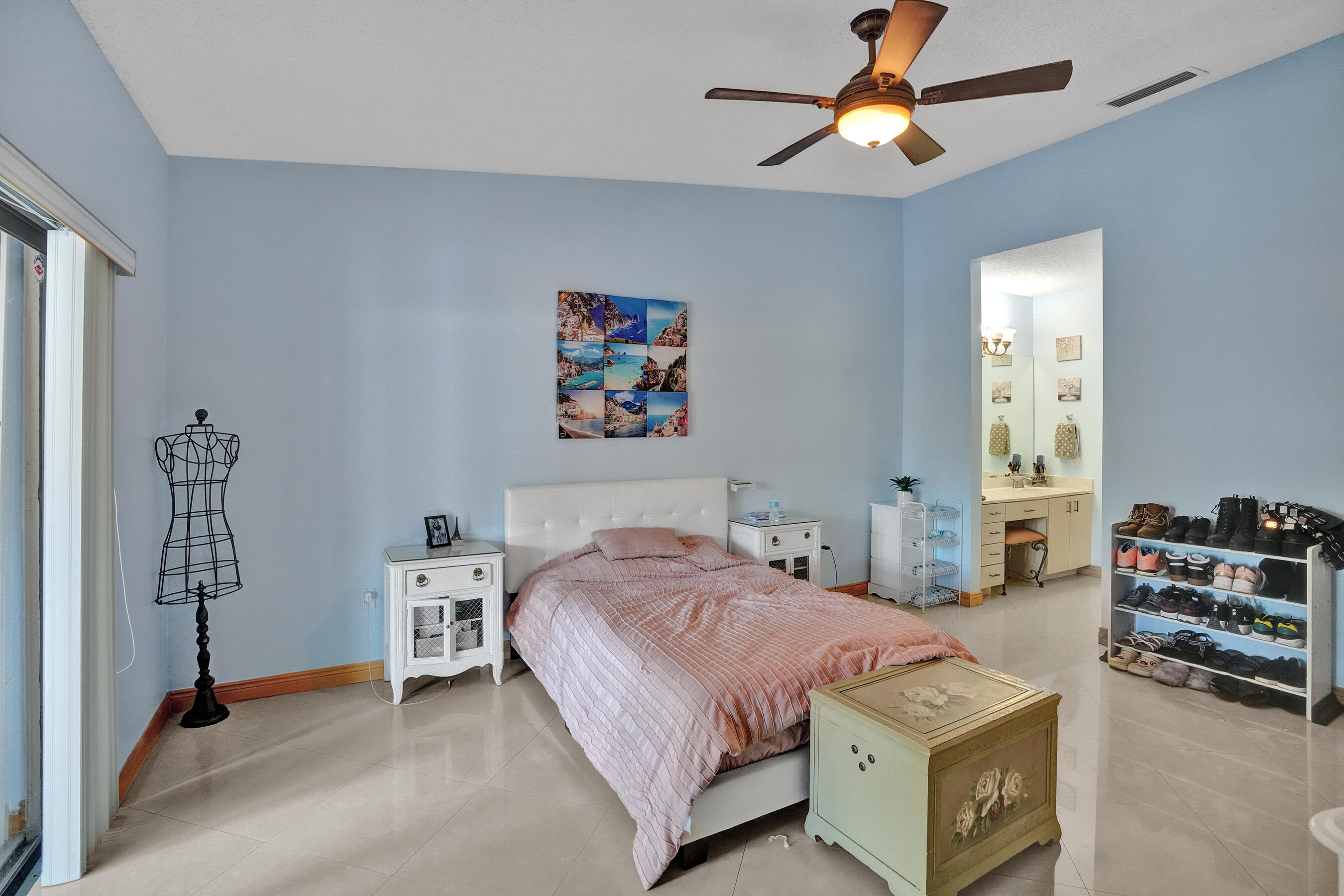 8511 Ardoch Road Hialeah, FL 33016 - Photo 18 of 41 DSC05161