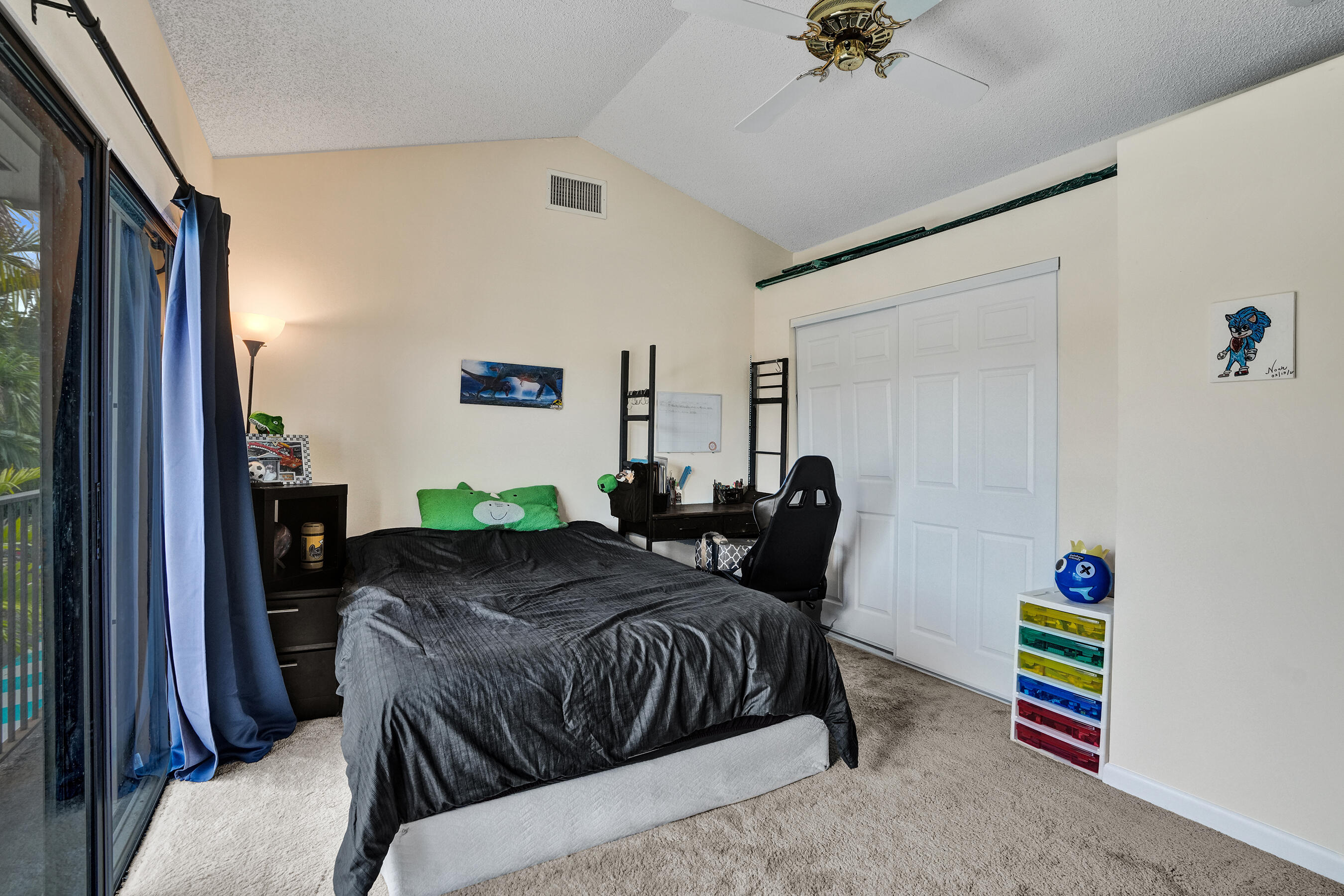 8511 Ardoch Road Hialeah, FL 33016 - Photo 32 of 41 DSC05242