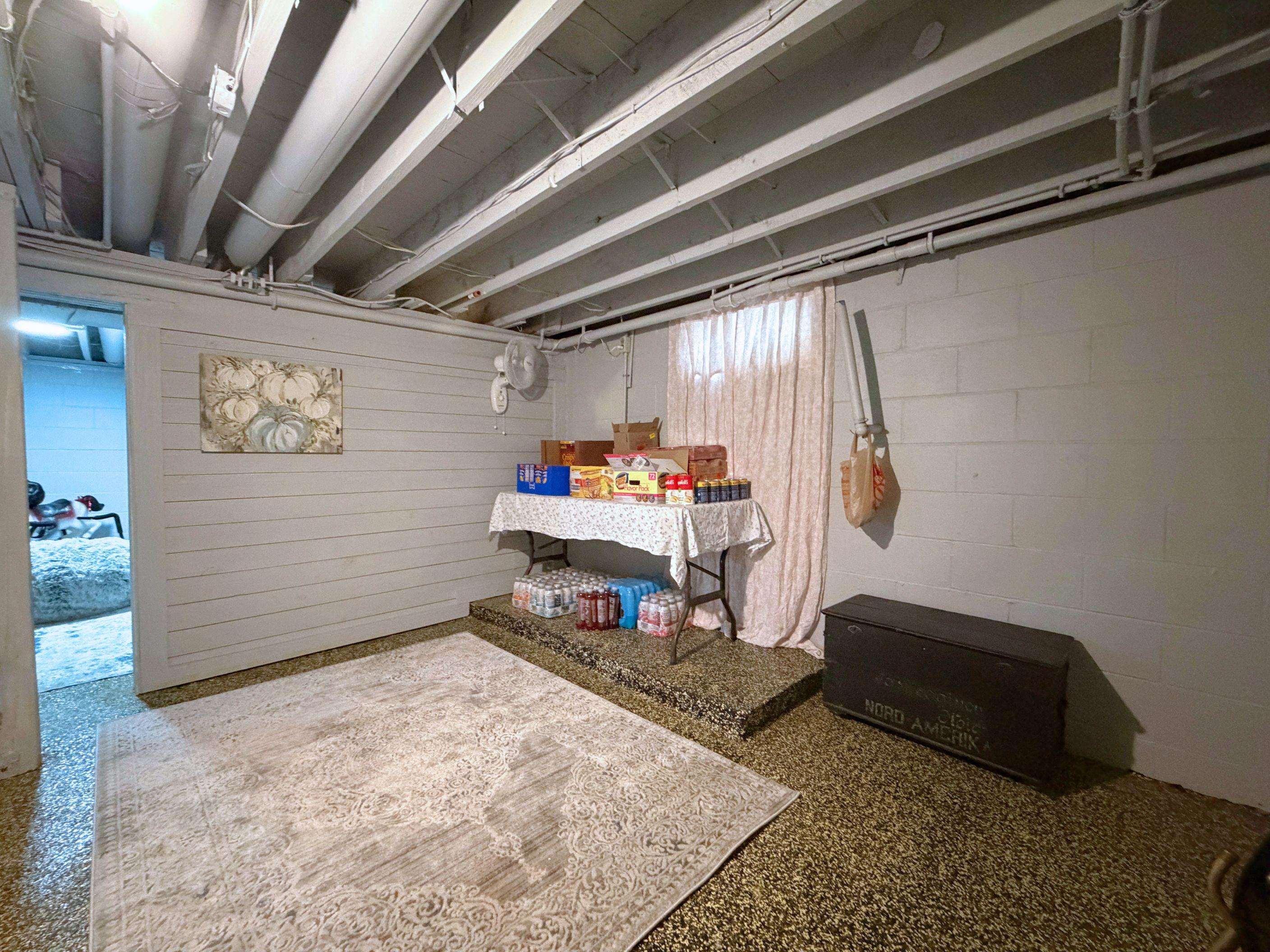 1079 West Moore Road Saginaw, MI 48601 - Photo 30 of 63 50211118-43ea59f0-fe2f-49da-ac23-7f4cb7da6425.JPG