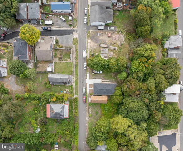 a view of outdoor space
