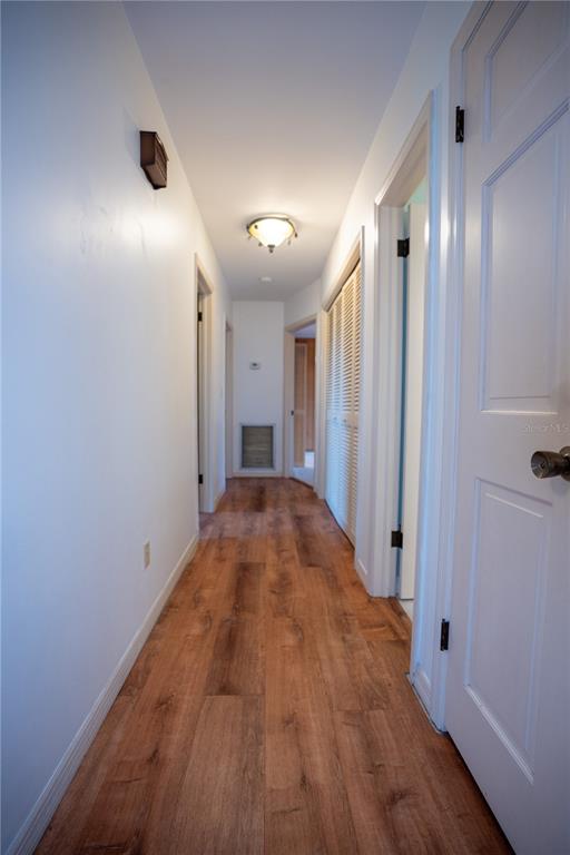 417 L Lanier Road Fort Meade, FL 33841 - Photo 10 of 36 a view of hallway with livingroom