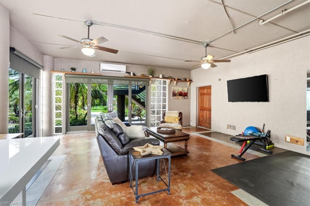 1680 Avion Place Naples, FL 34104 - Photo 32 of 50