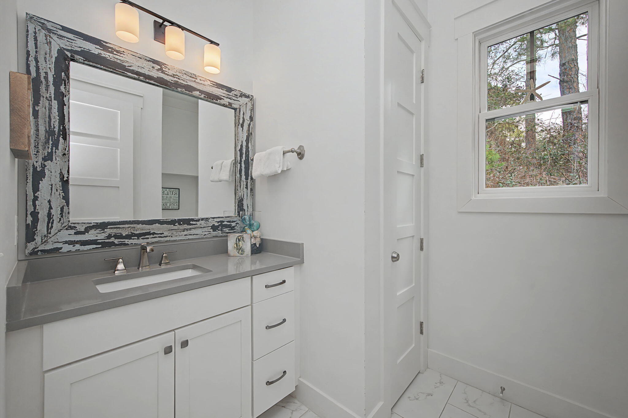 111 Hammock Lane Santa Rosa Beach, FL 32459 - Photo 26 of 56 Downstairs Guest Bath